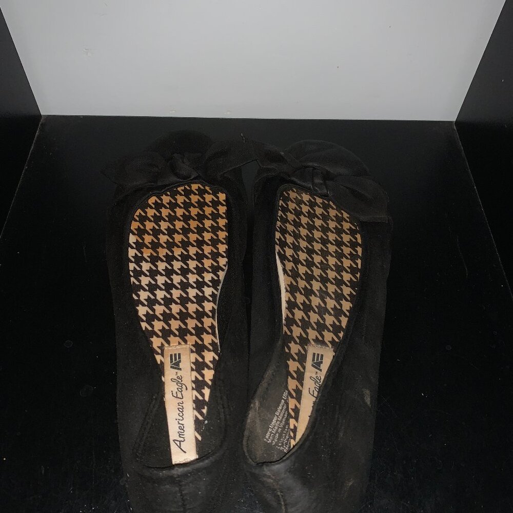 Well Worn Trashed American Eagle Ballet Flats Size 8.5